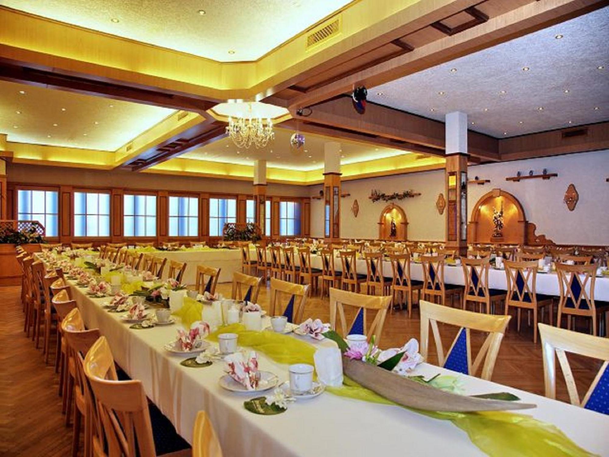 Weinhotel Goger Sand Extérieur photo